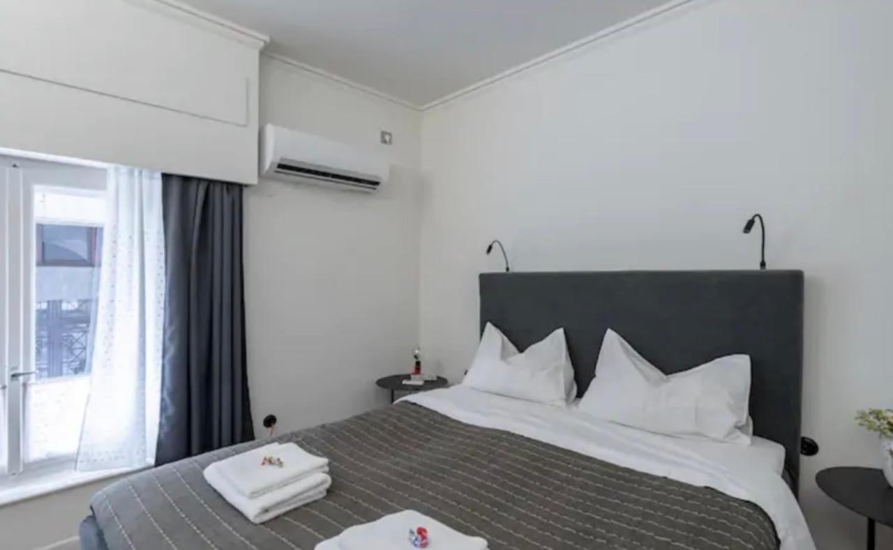 אתונה House In House At The Heart Of Exarchia, Extremely Central מראה חיצוני תמונה
